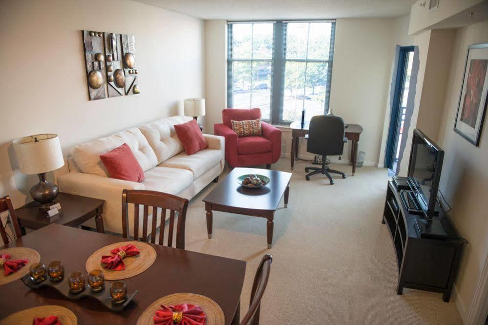 Crystal Quarters Furnished Apartments At The Gramercy Arlington Zewnętrze zdjęcie