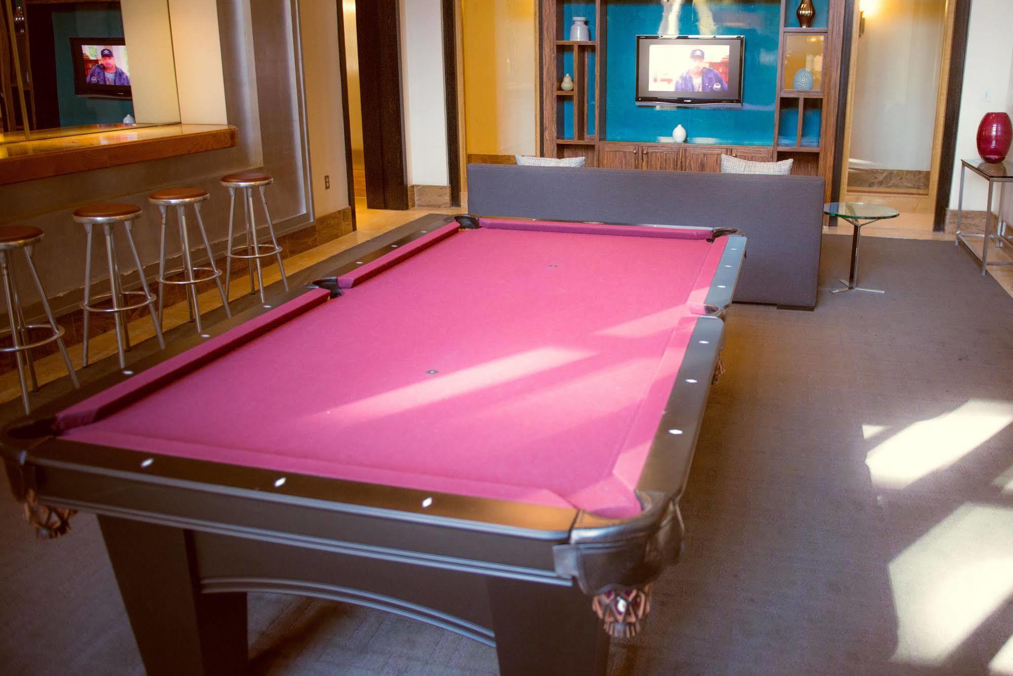 Crystal Quarters Furnished Apartments At The Gramercy Arlington Zewnętrze zdjęcie